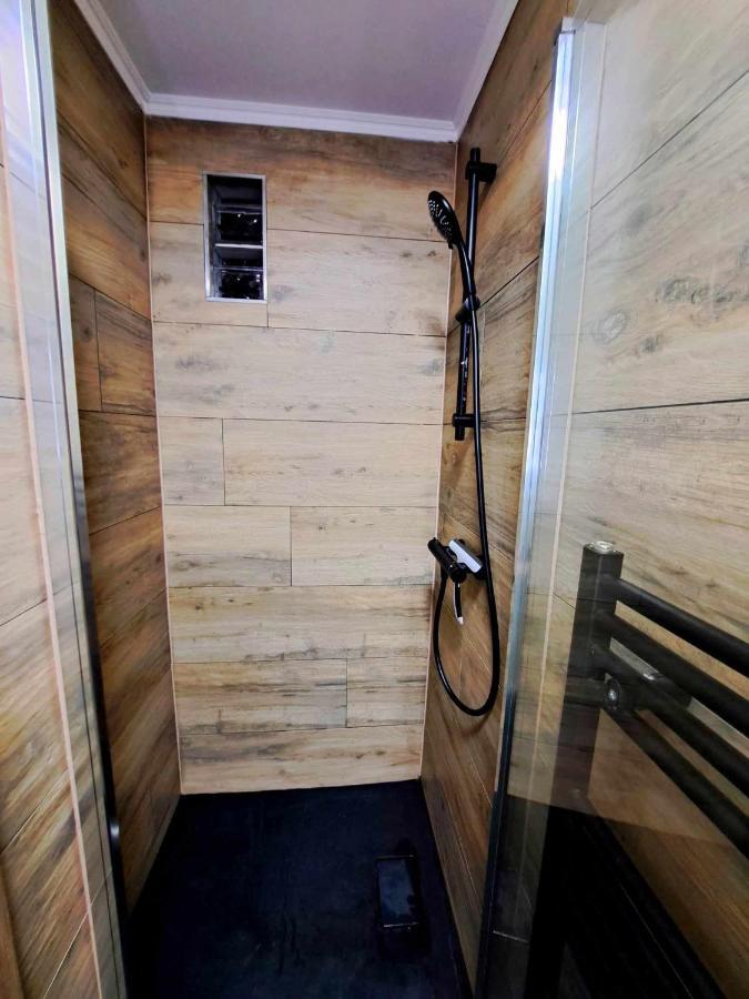 Petite Chambre Dans Une Jolie Colocation لييج المظهر الخارجي الصورة